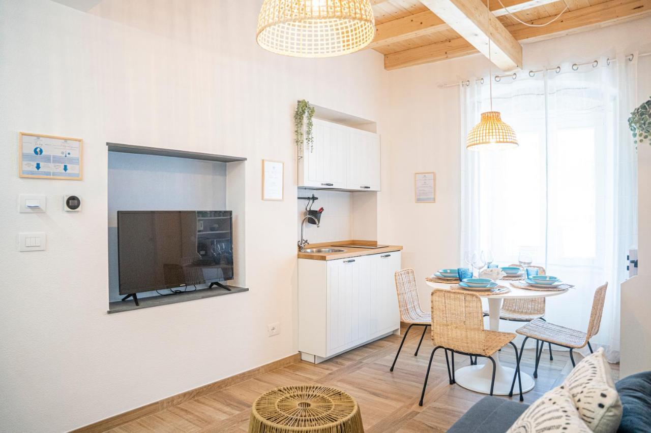 Moneglia In Piazza Apartment Екстериор снимка