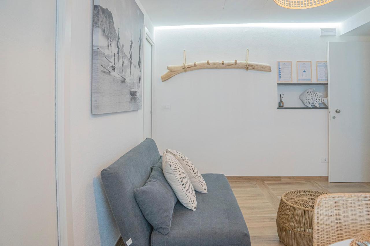 Moneglia In Piazza Apartment Екстериор снимка
