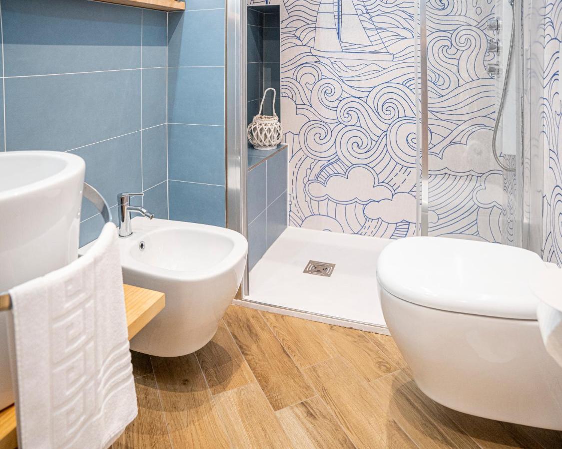 Moneglia In Piazza Apartment Екстериор снимка