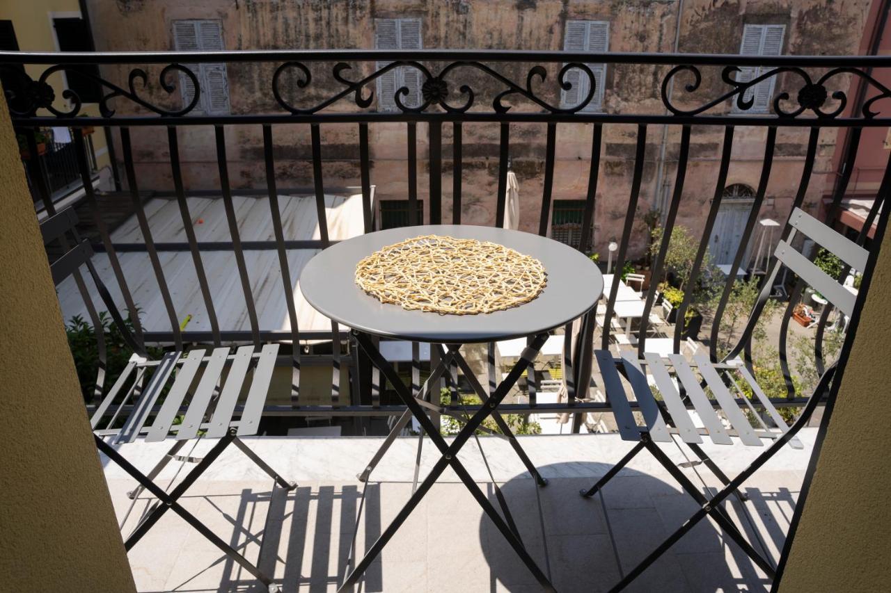 Moneglia In Piazza Apartment Екстериор снимка